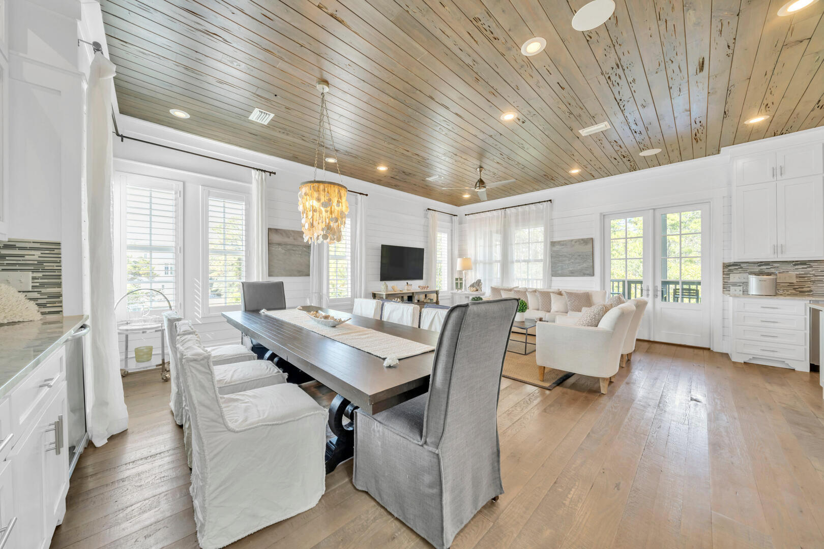 125 Sand Oaks Circle