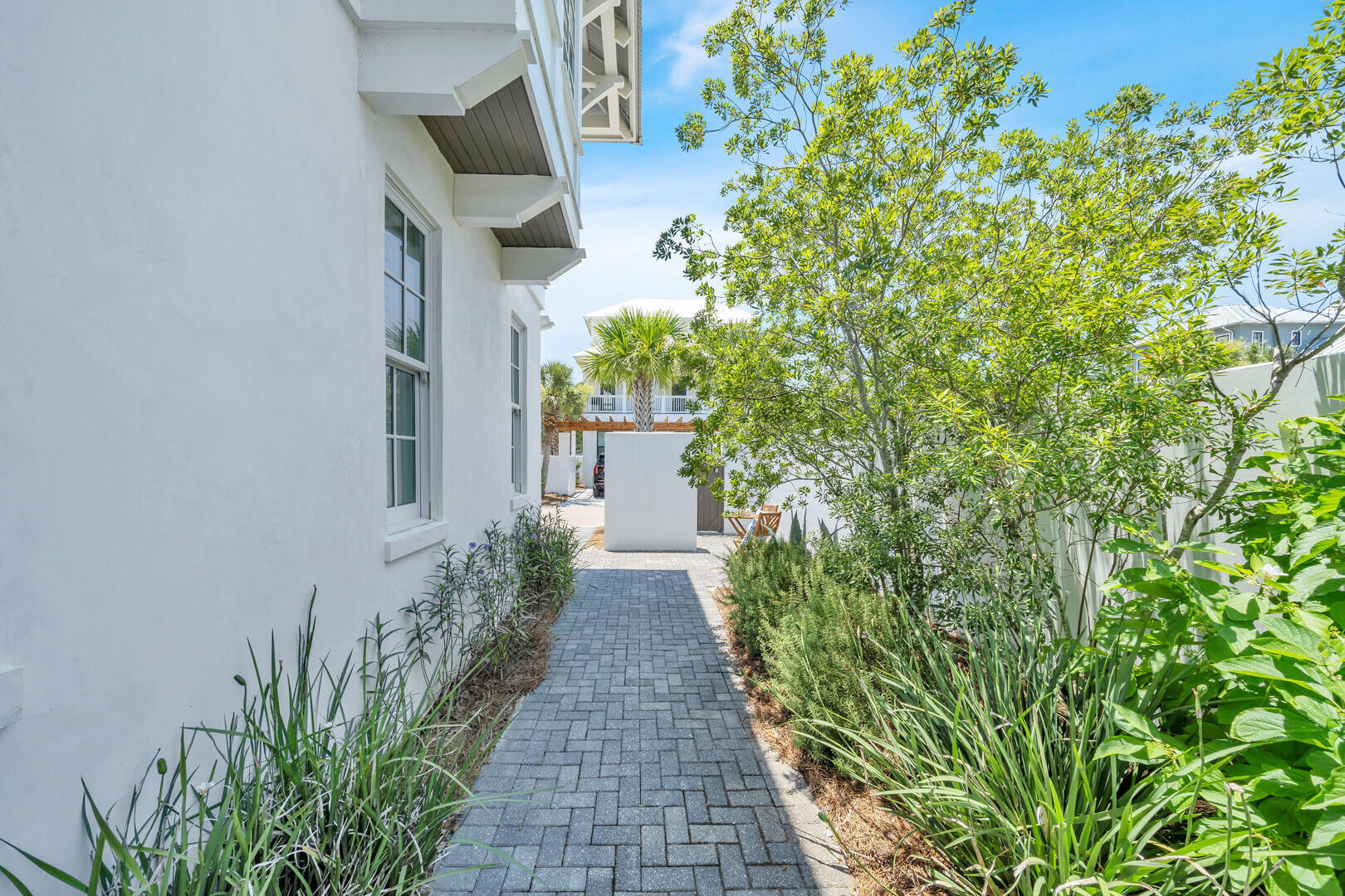 125 Sand Oaks Circle