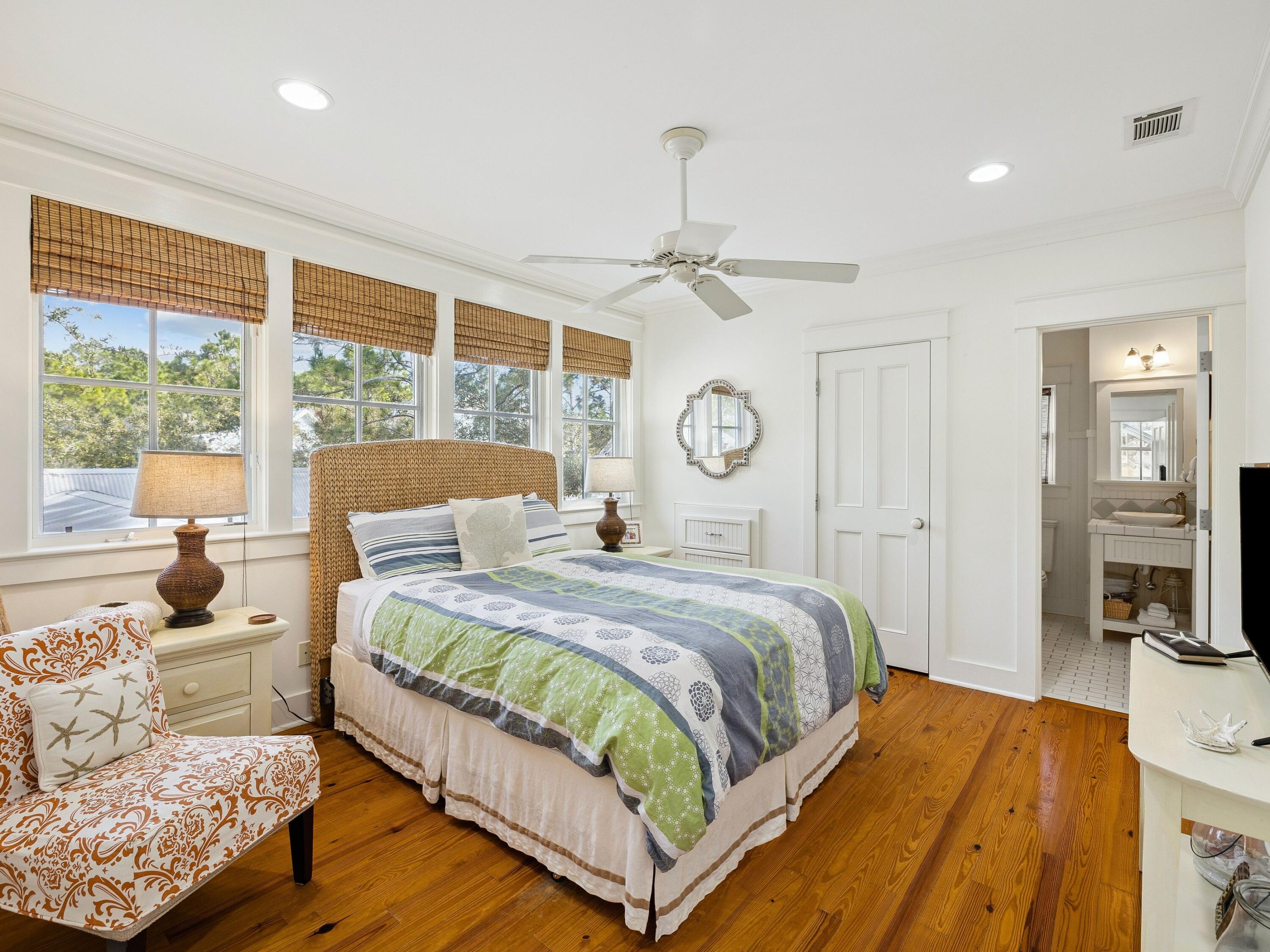 30 Tall Timber Court