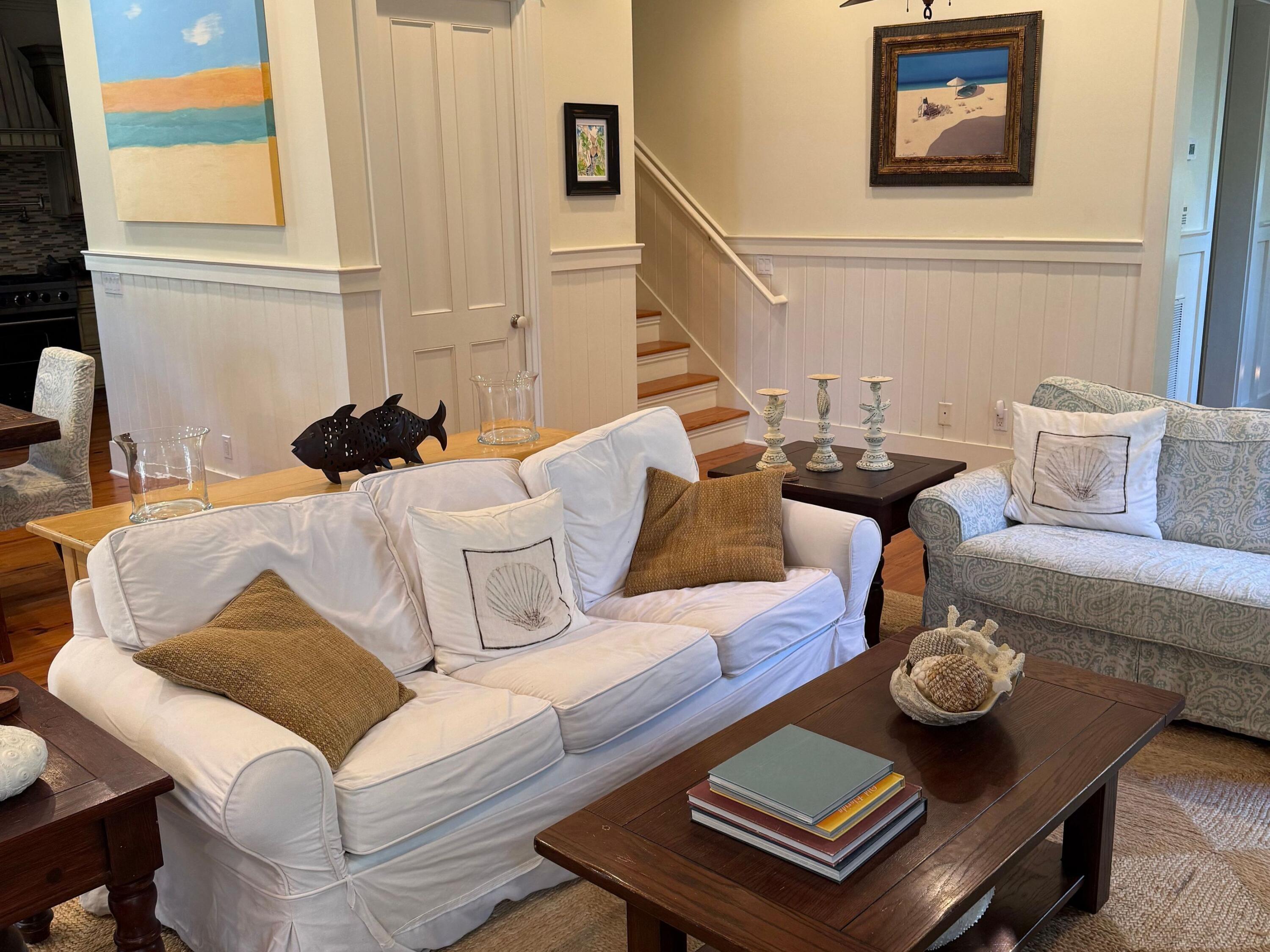 30 Tall Timber Court