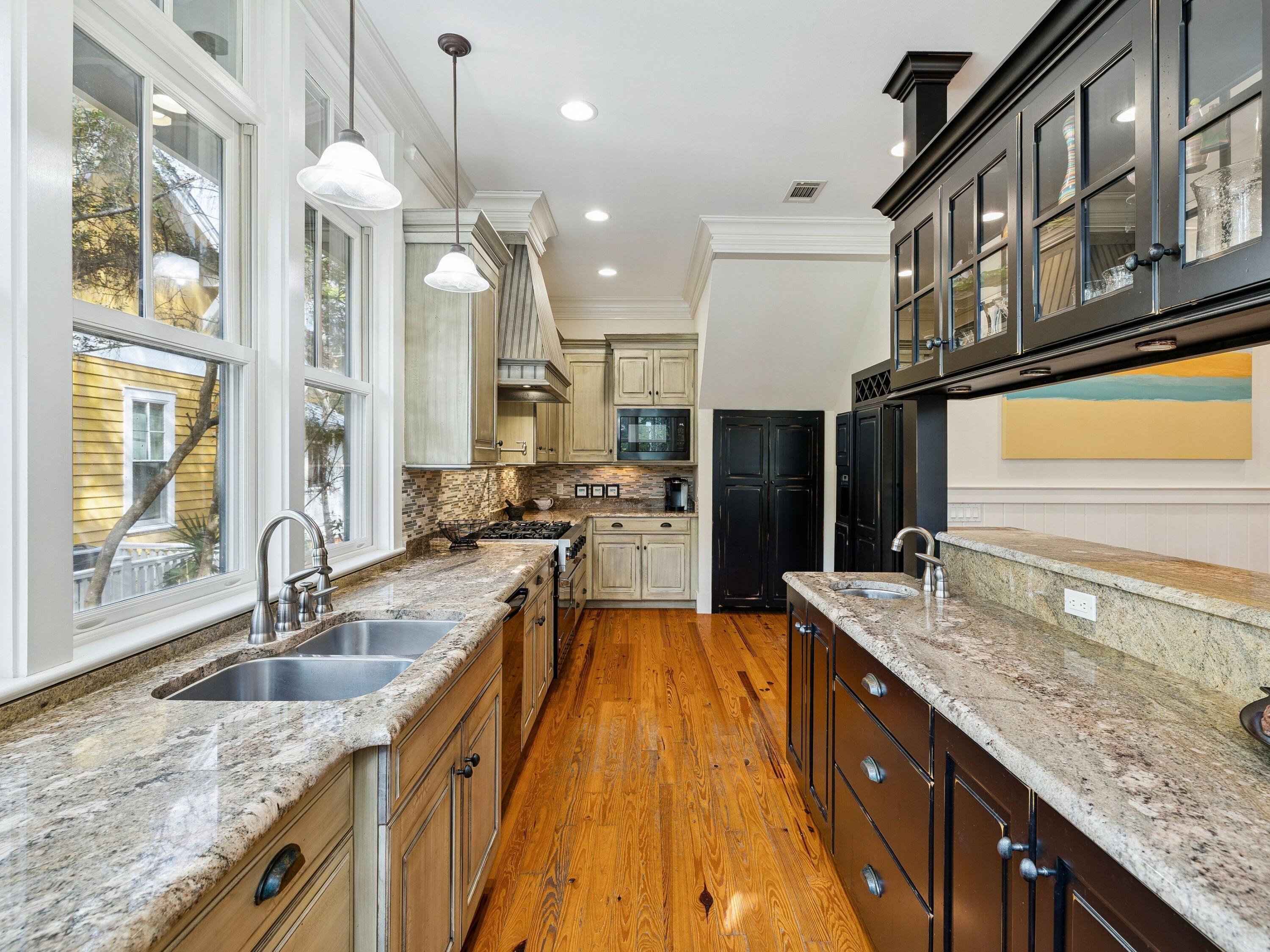 30 Tall Timber Court