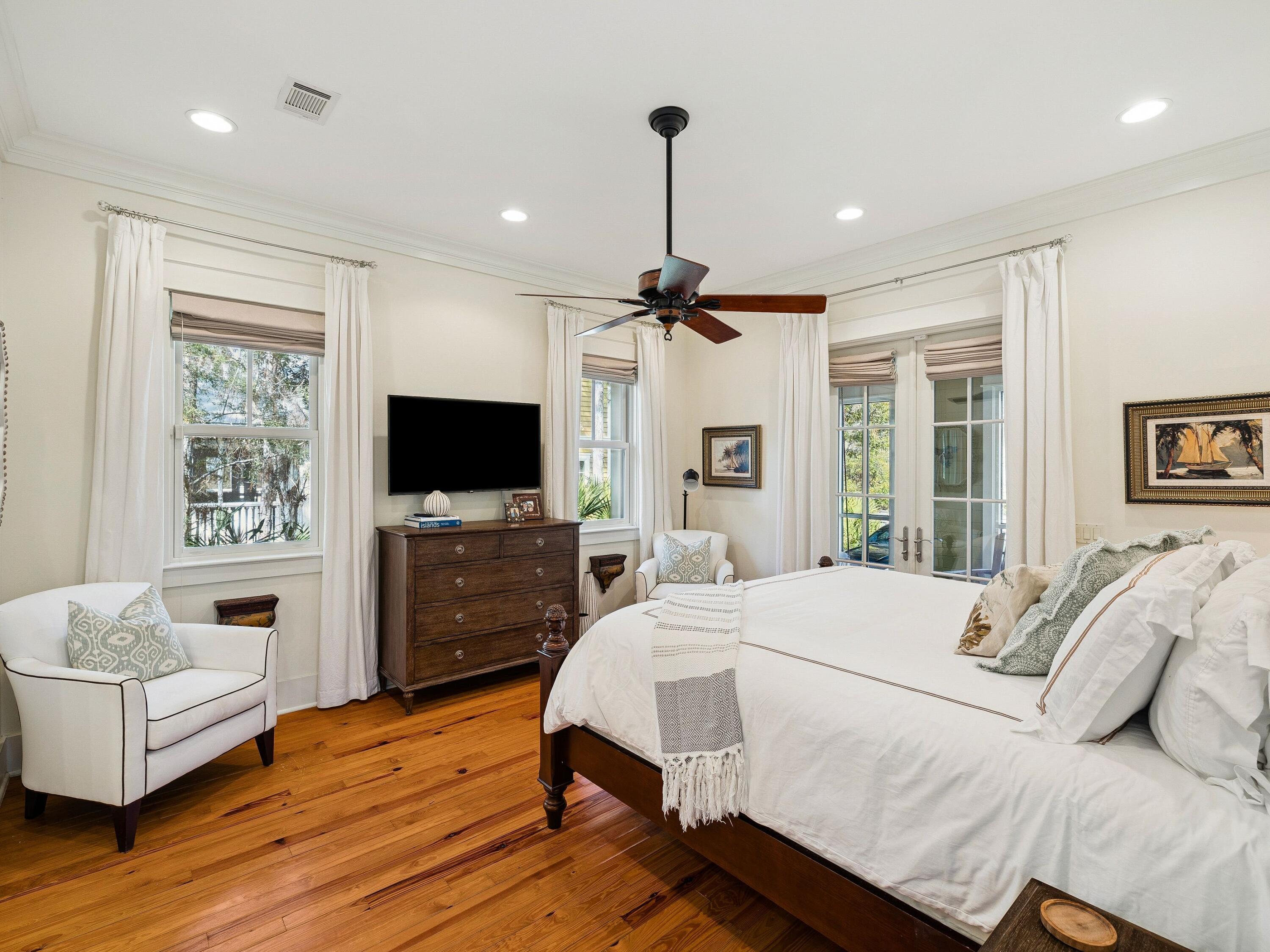 30 Tall Timber Court