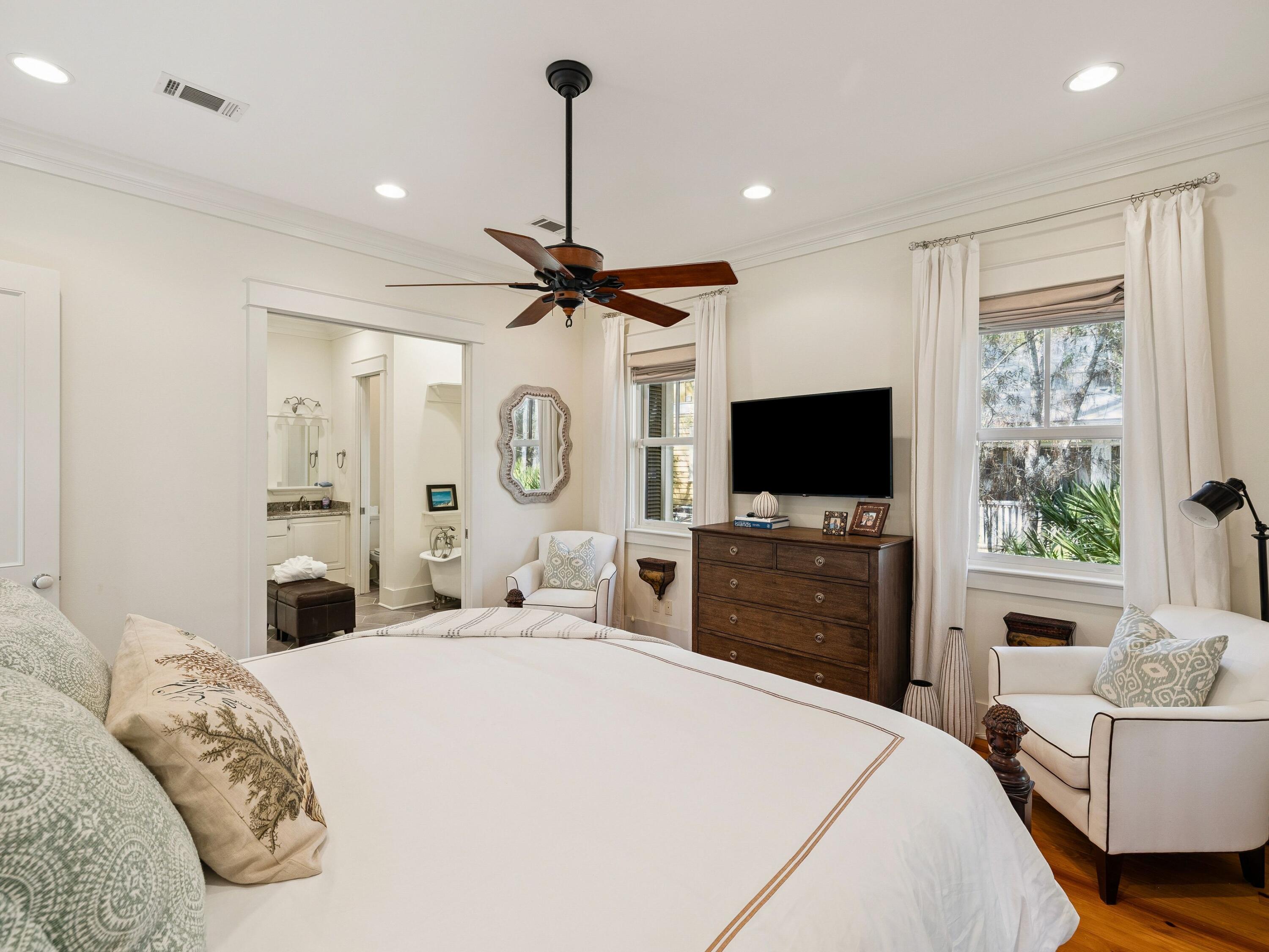 30 Tall Timber Court