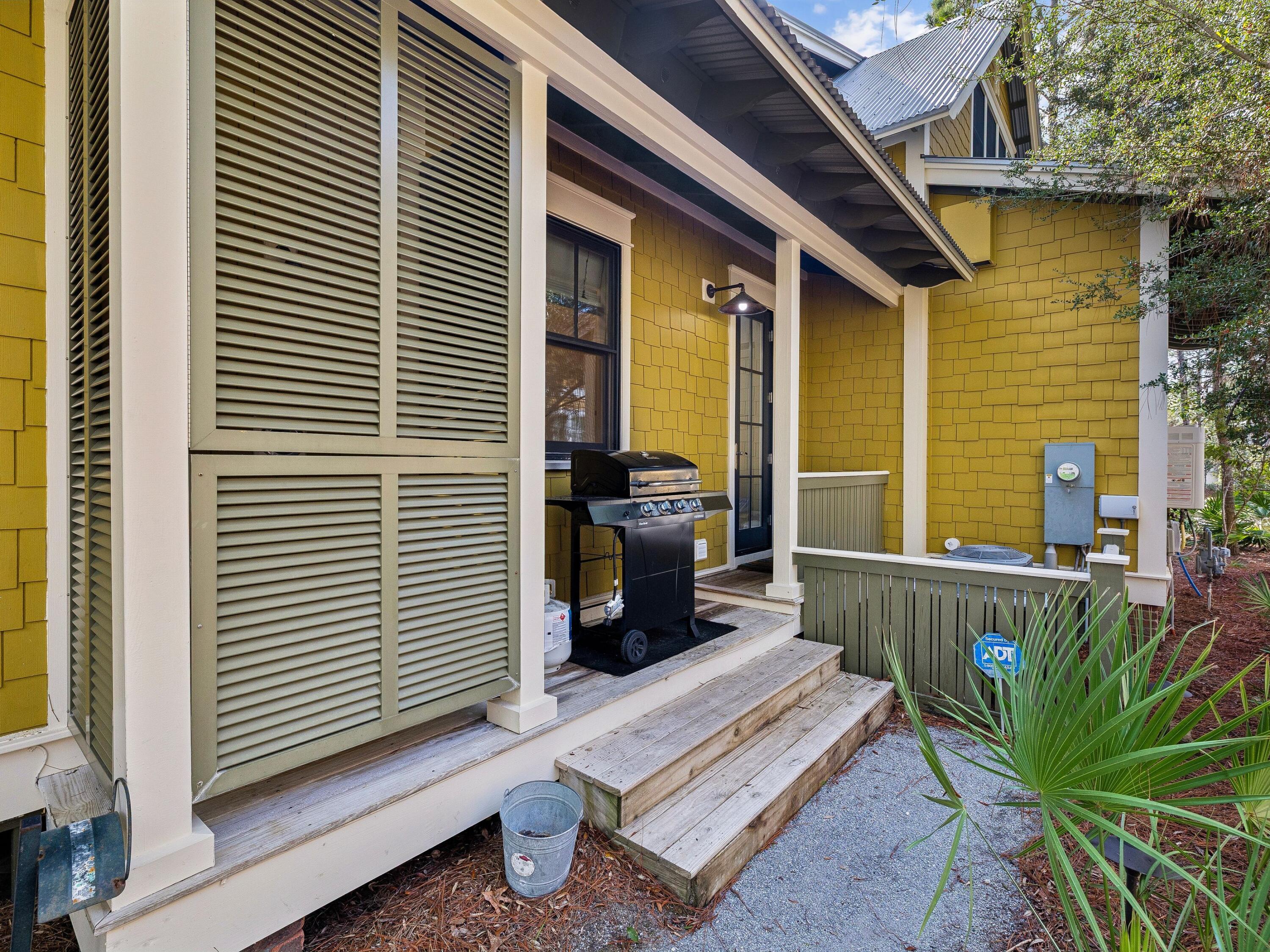 30 Tall Timber Court