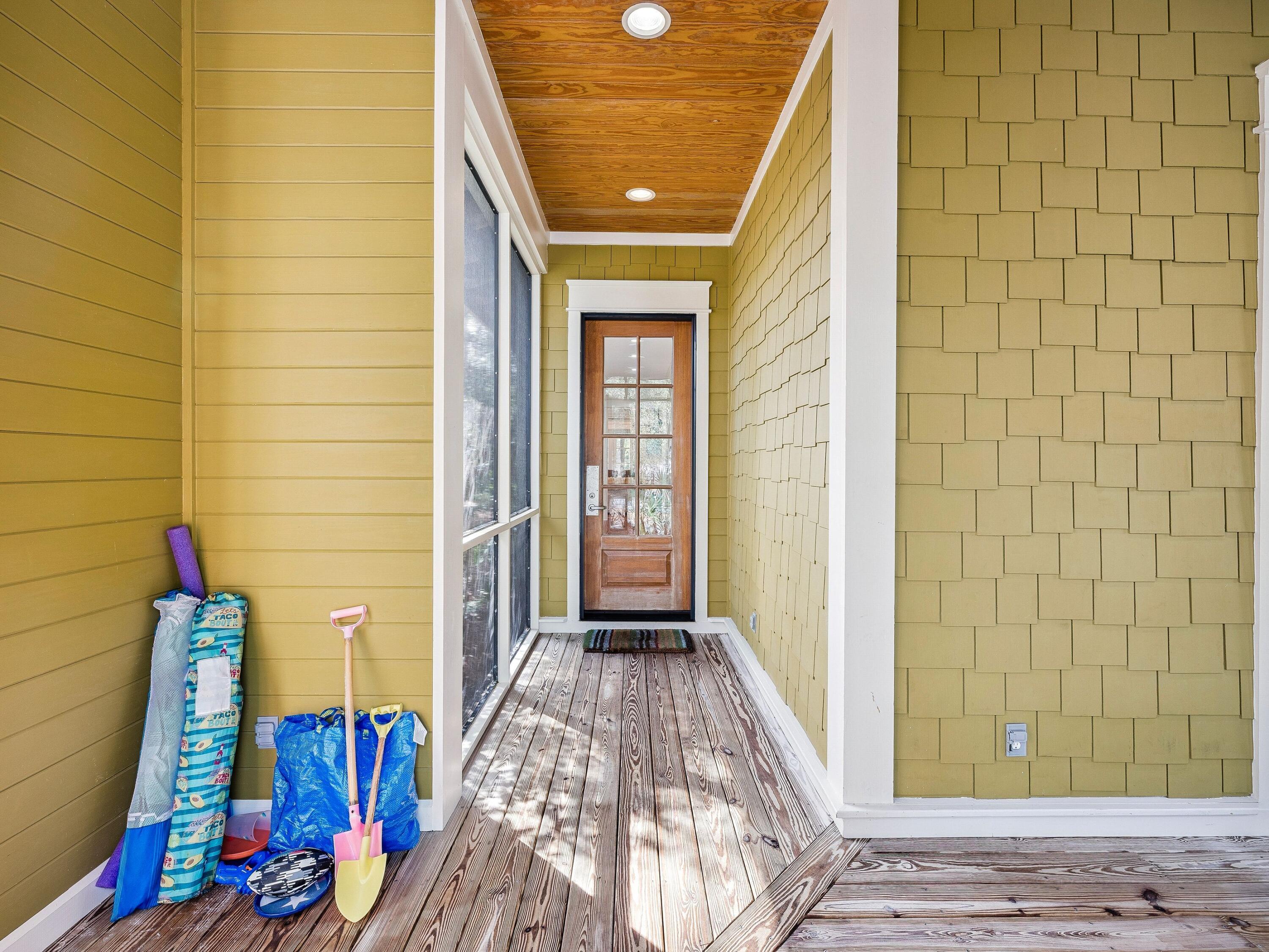 30 Tall Timber Court