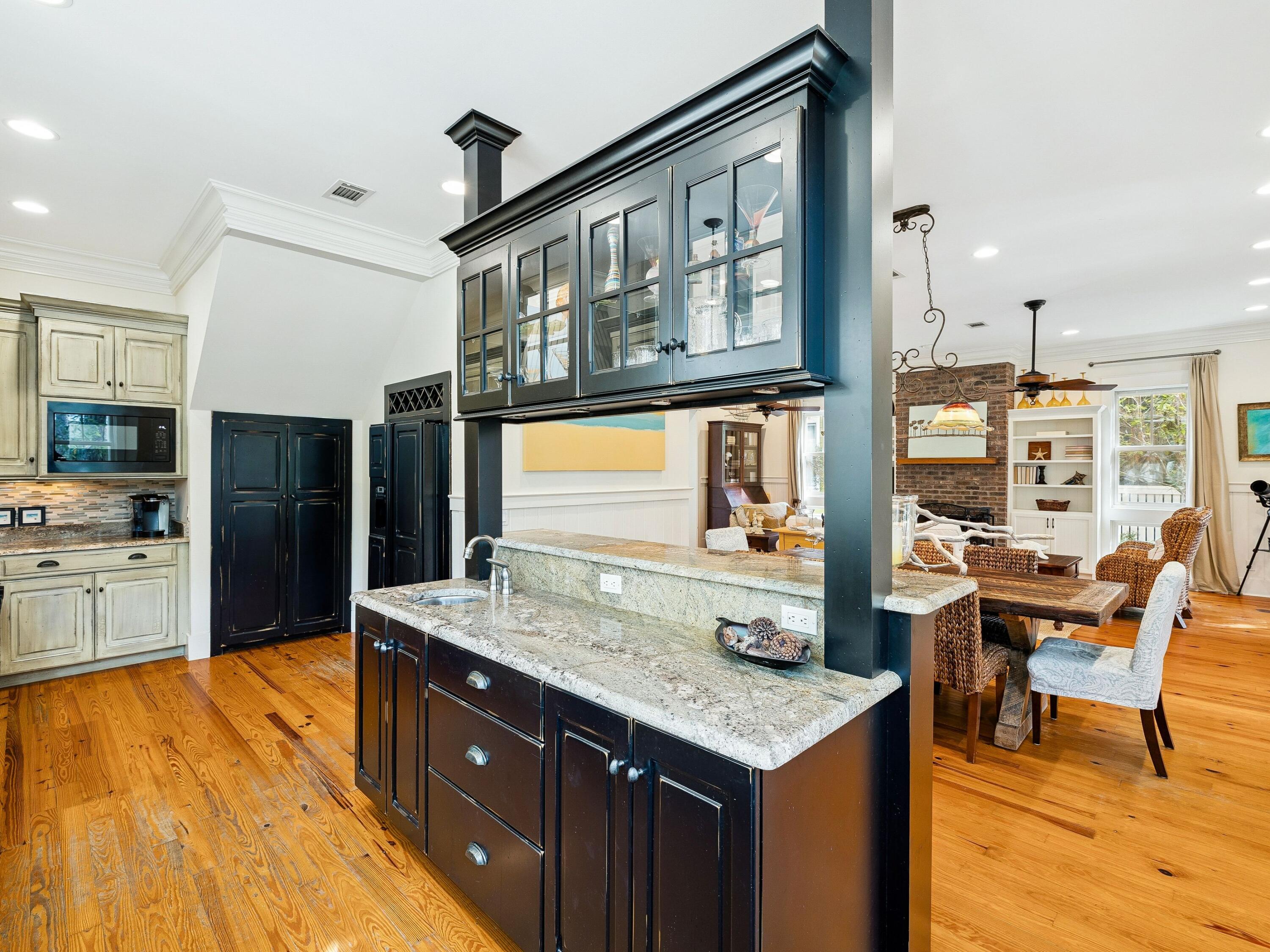 30 Tall Timber Court