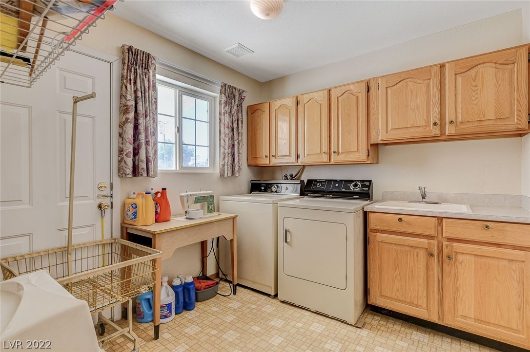 8325 West La Madre Way