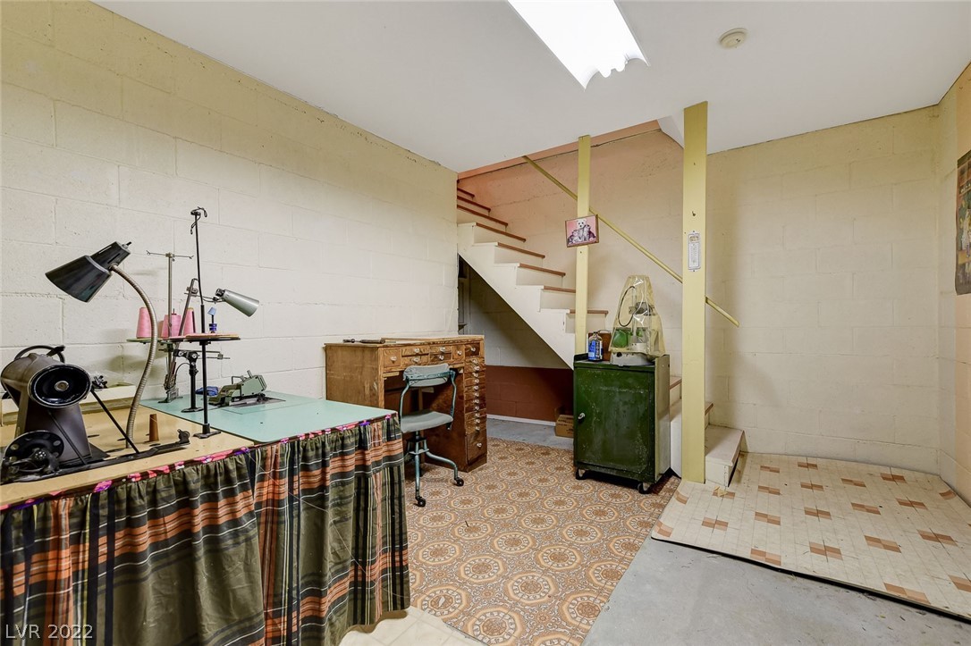 8325 West La Madre Way