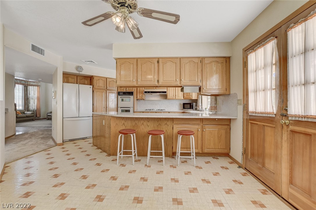 8325 West La Madre Way