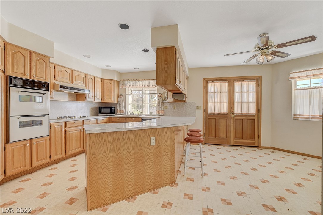 8325 West La Madre Way