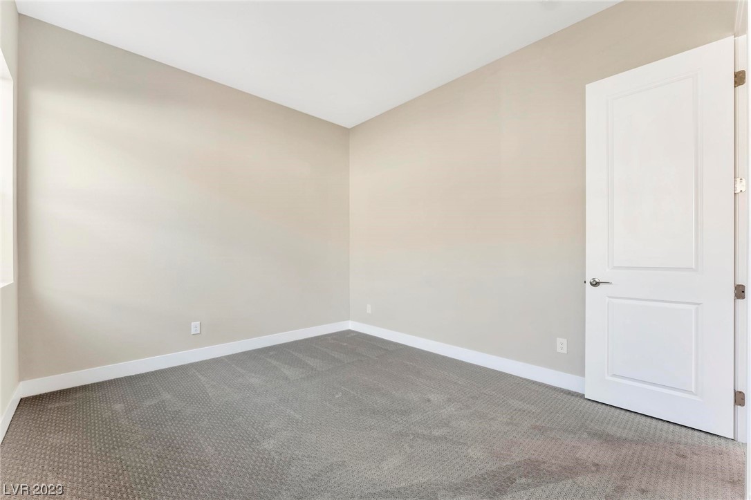 832 Stepney Place