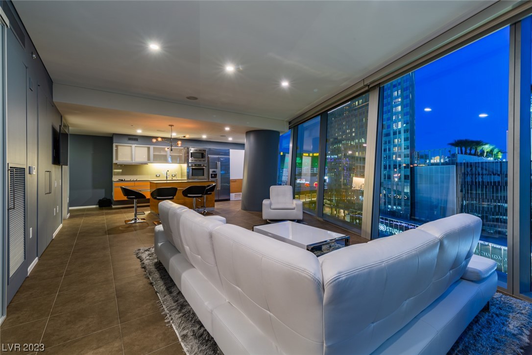 3726 Las Vegas Boulevard 606