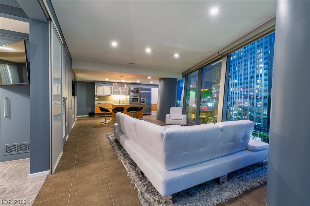 3726 Las Vegas Boulevard 606