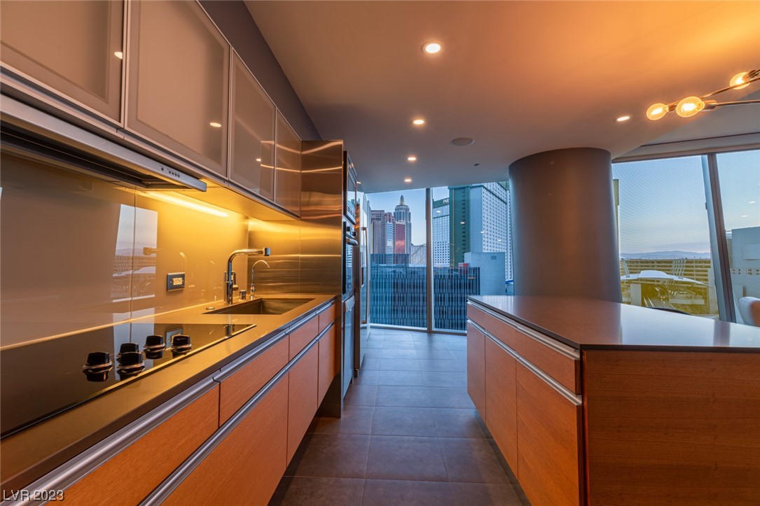 3726 Las Vegas Boulevard 606