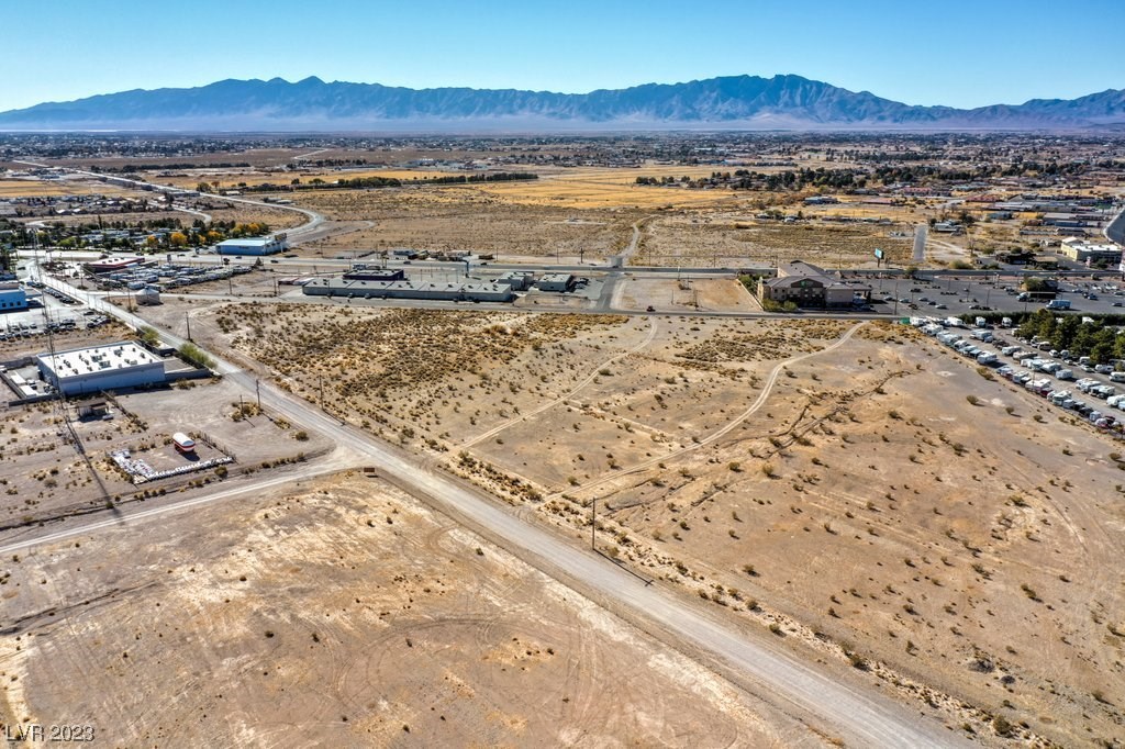 951 South Shoshone Drive