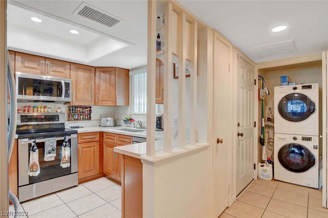 3823 South Maryland Parkway G3