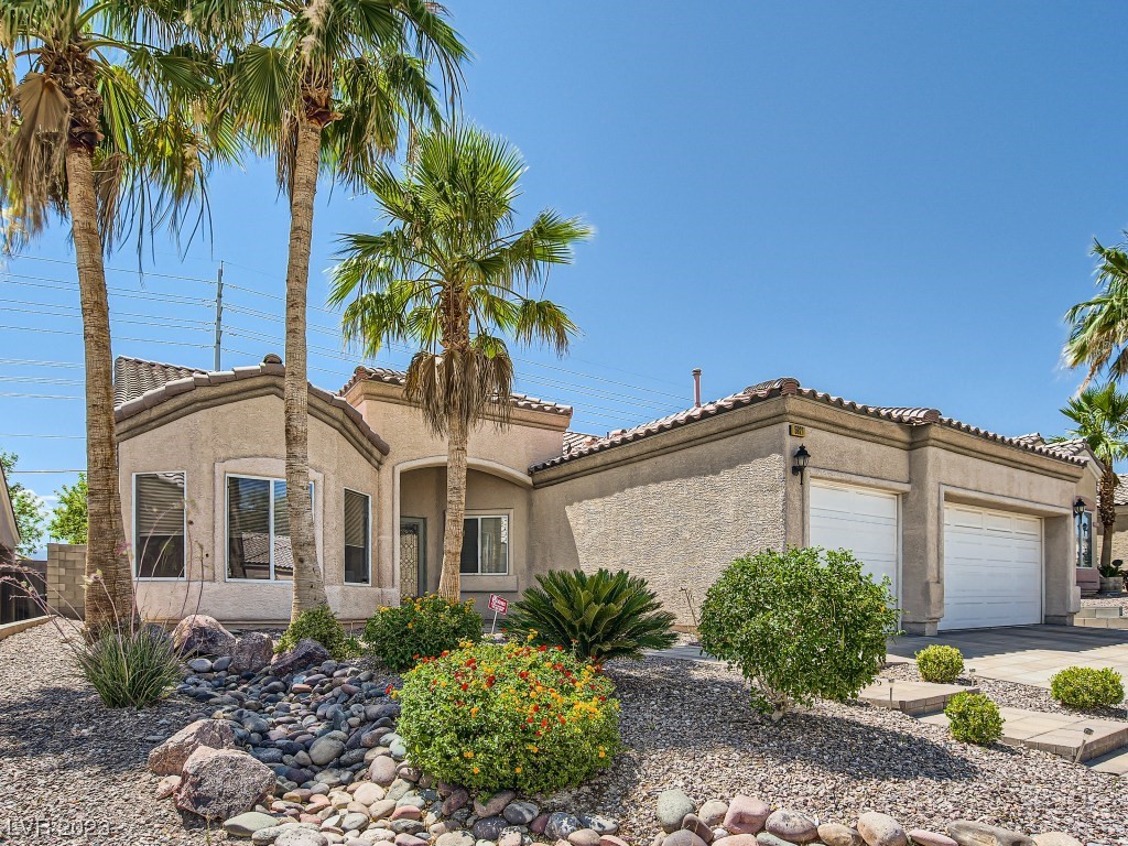 5921 Aqua Verde Street