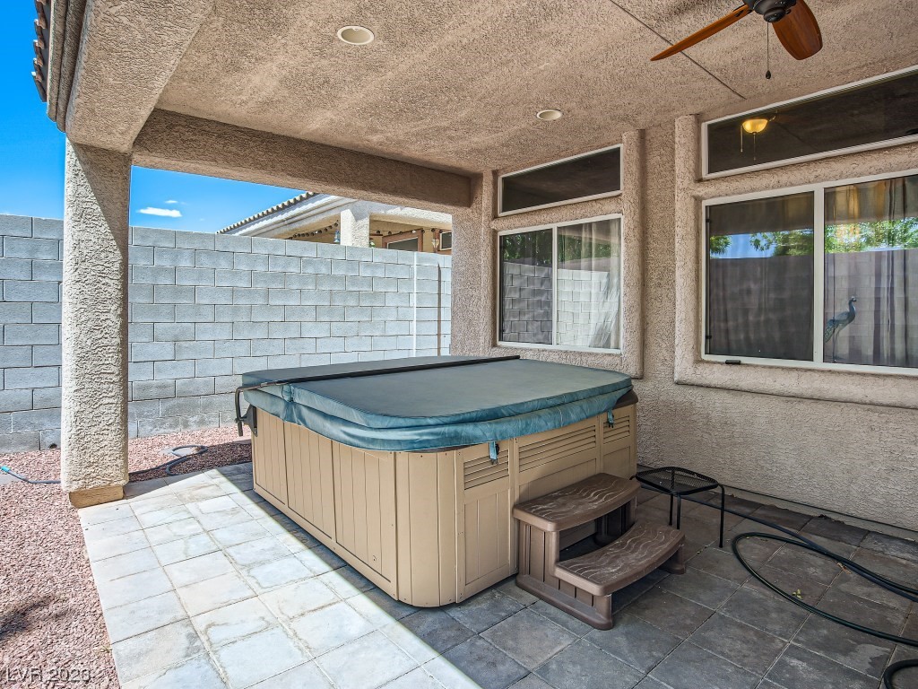 5921 Aqua Verde Street