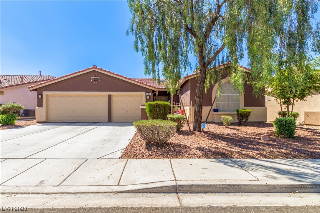2727 Cool Lilac Avenue