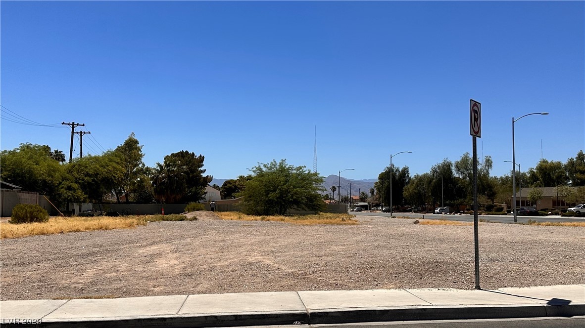 Tonopah & Vegas Dr