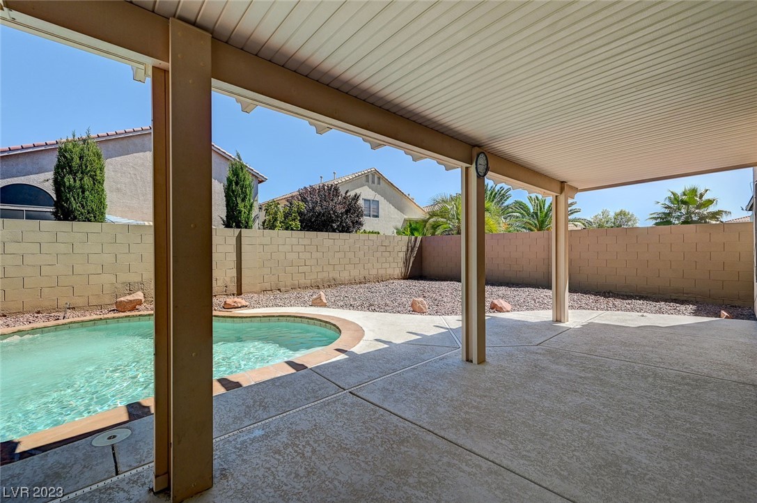 432 Staghorn Pass Avenue