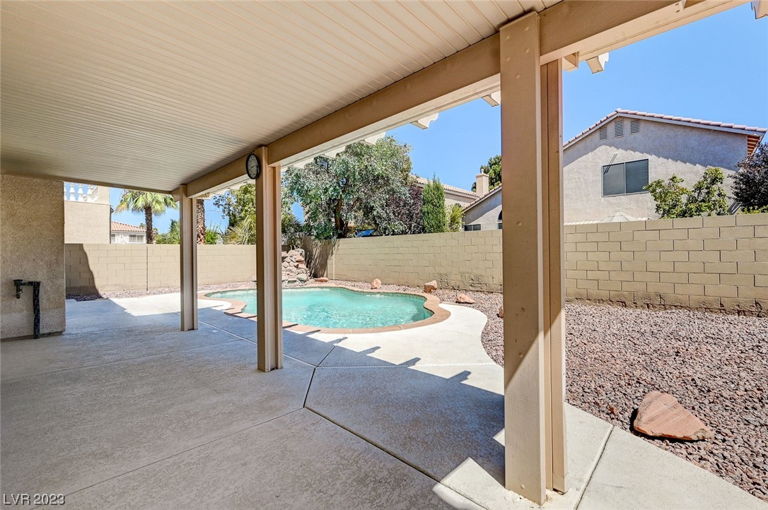 432 Staghorn Pass Avenue