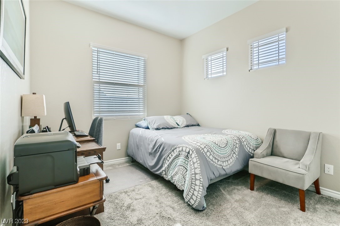 783 Sunny Sagebrush Street