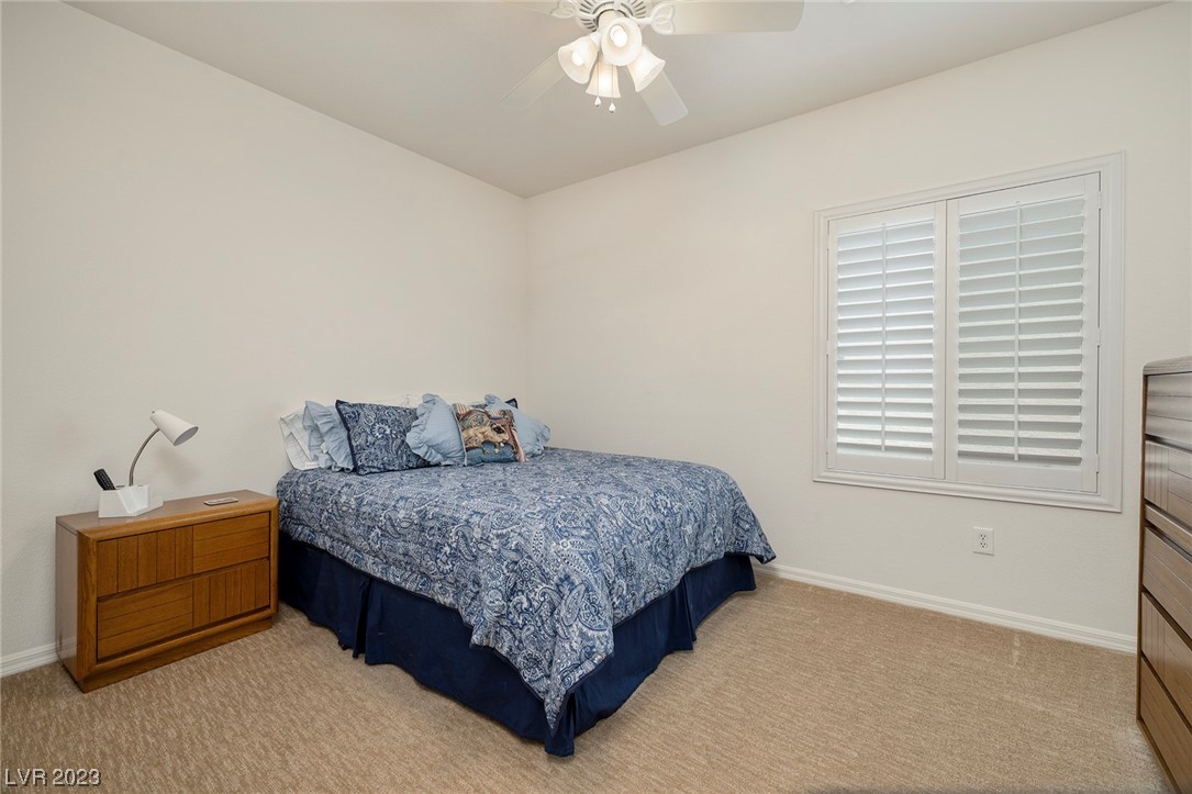 2200 Twin Falls Drive
