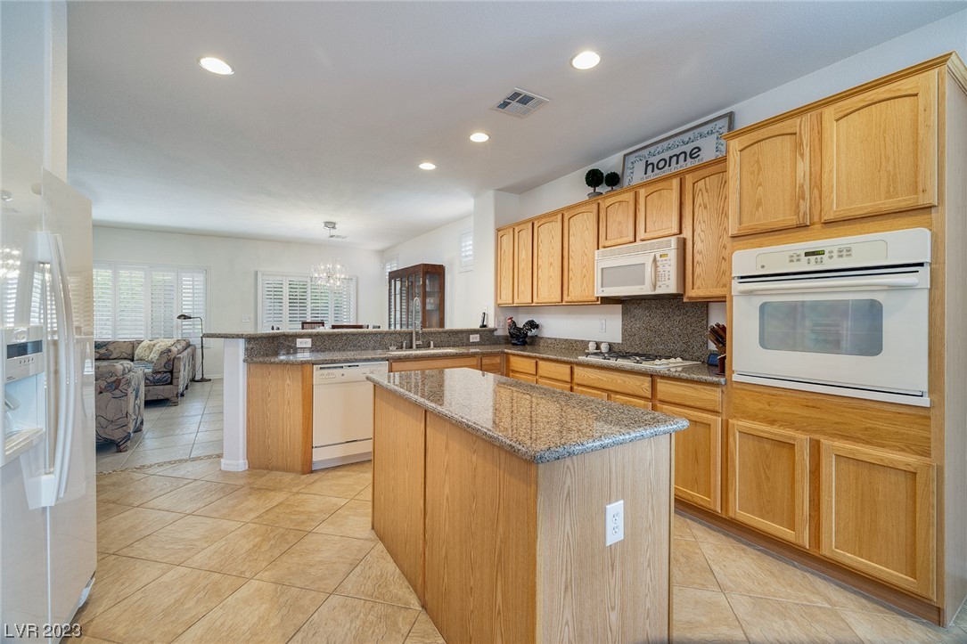 2200 Twin Falls Drive