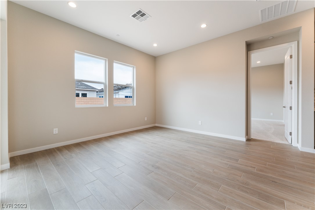 837 Stepney Place