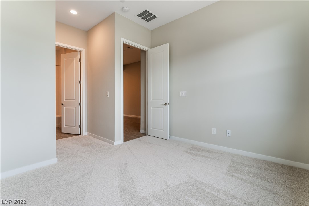 837 Stepney Place