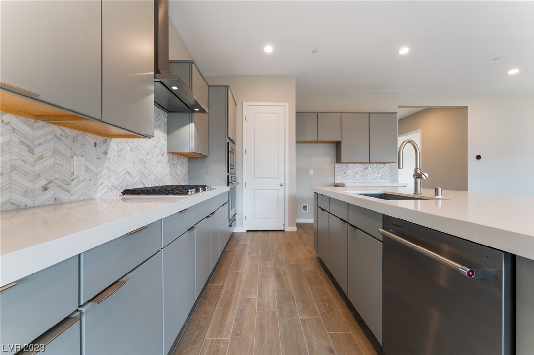837 Stepney Place