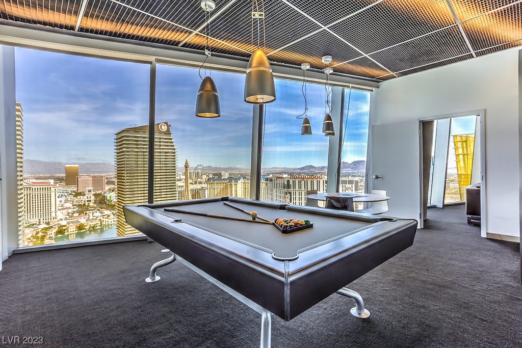 3726 Las Vegas Boulevard 2706