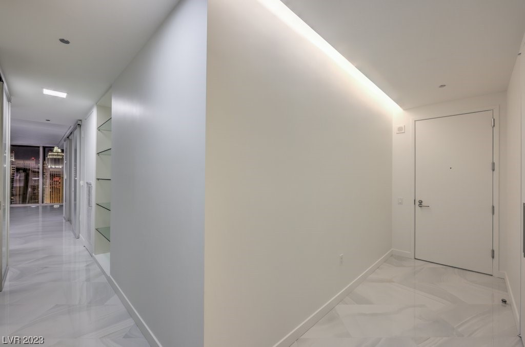 3726 Las Vegas Boulevard 2706