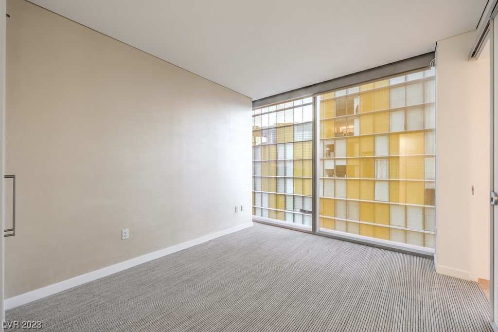 3726 Las Vegas Boulevard 2706