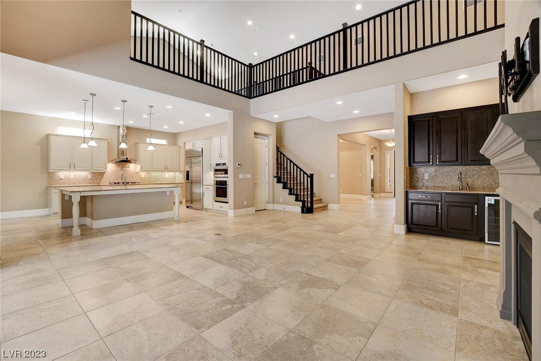 2932 Josephine Drive