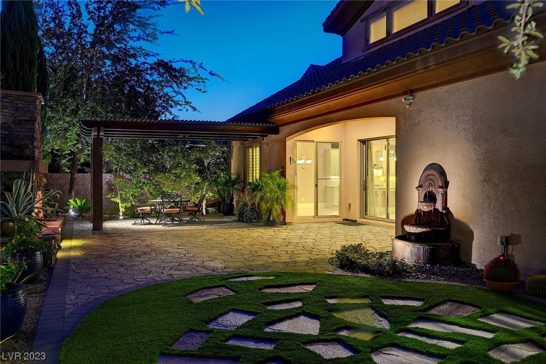 2932 Josephine Drive