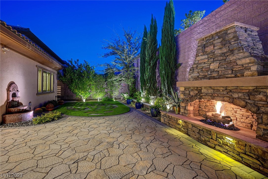 2932 Josephine Drive