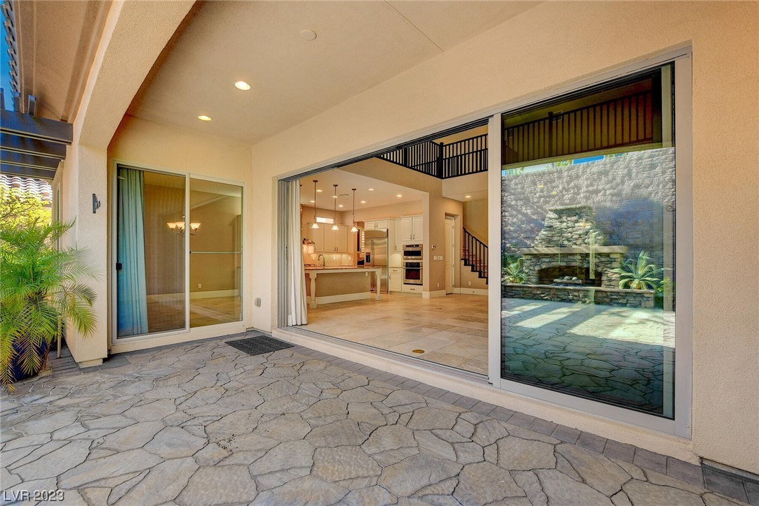 2932 Josephine Drive