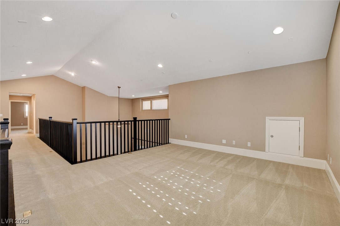 2932 Josephine Drive