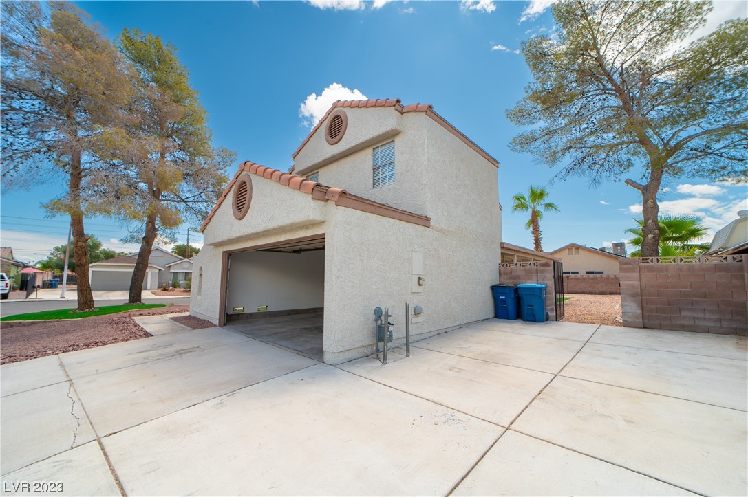 7251 Sawtooth Drive