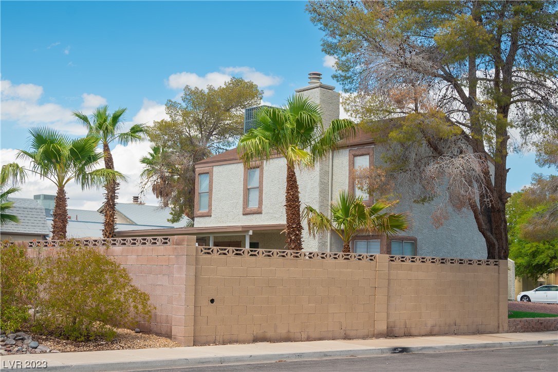7251 Sawtooth Drive