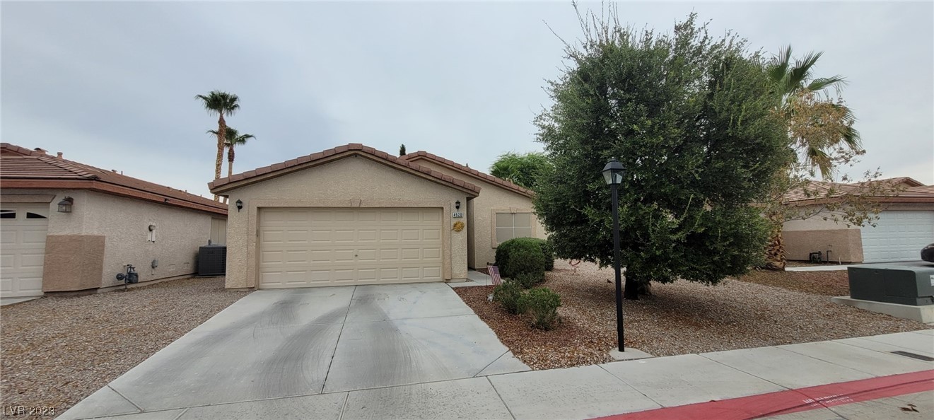 4920 River Splash Avenue