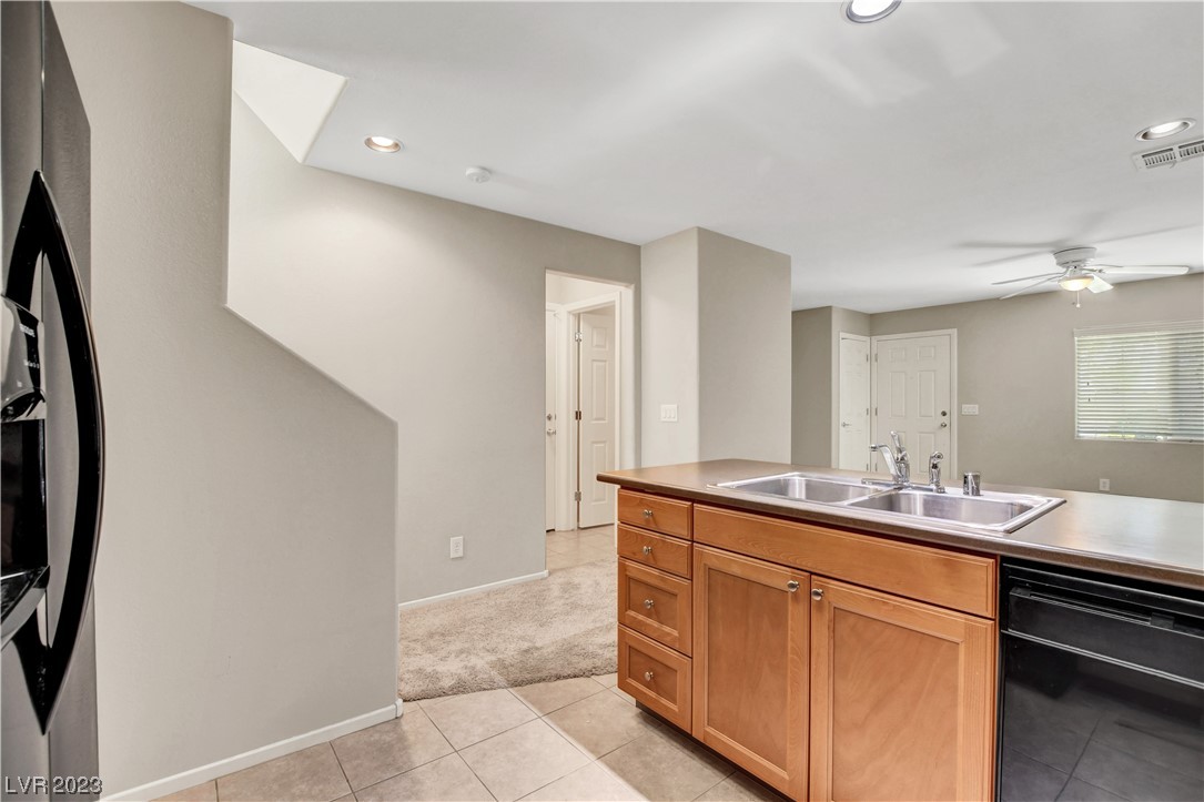 9064 Alluring Avenue