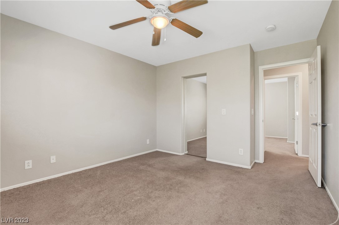 9064 Alluring Avenue