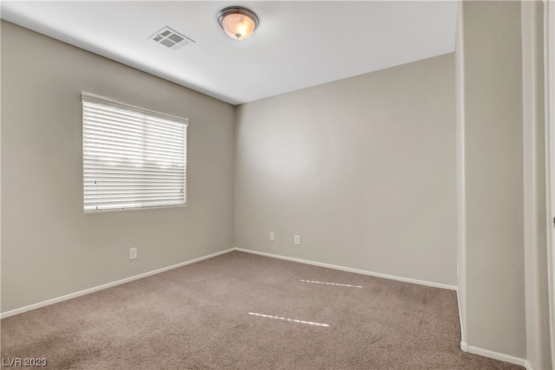 9064 Alluring Avenue