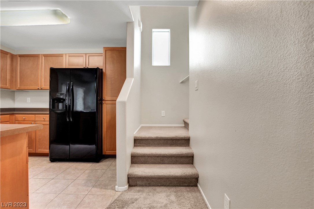 9064 Alluring Avenue