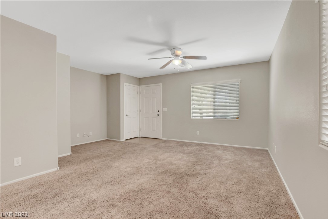 9064 Alluring Avenue