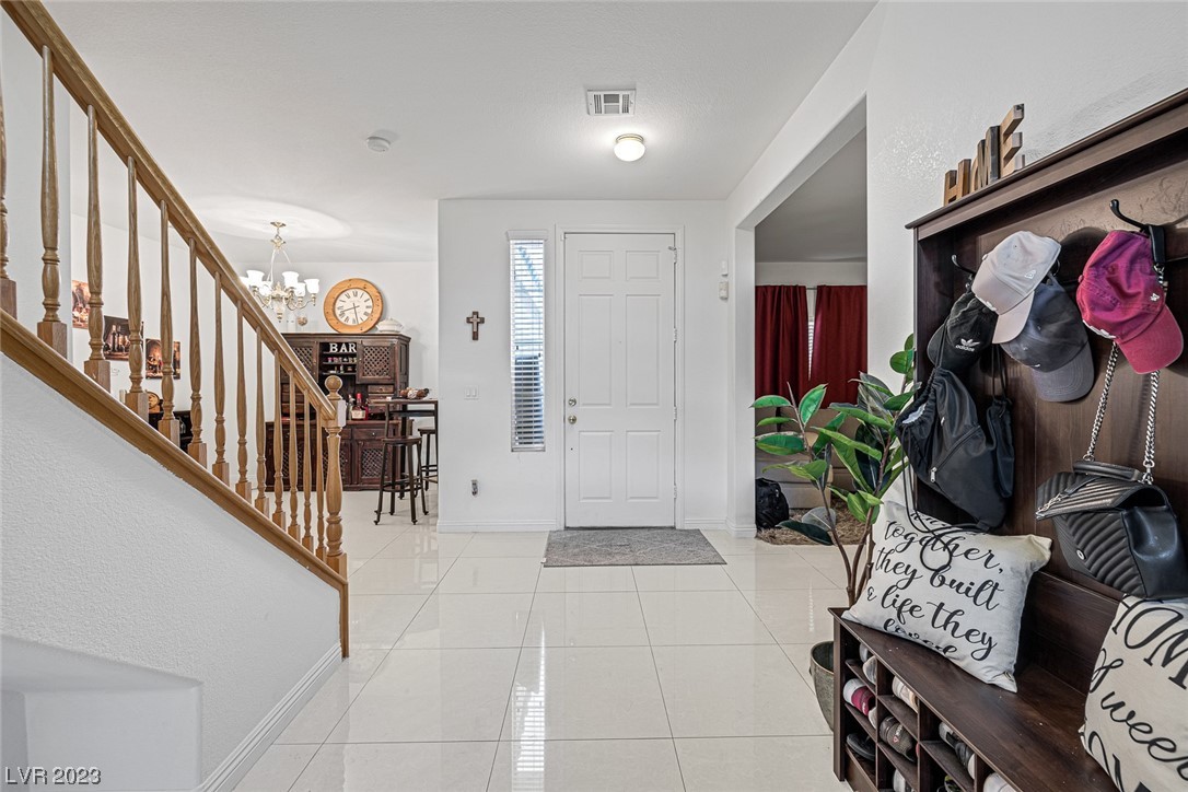 1905 Trail Peak Lane