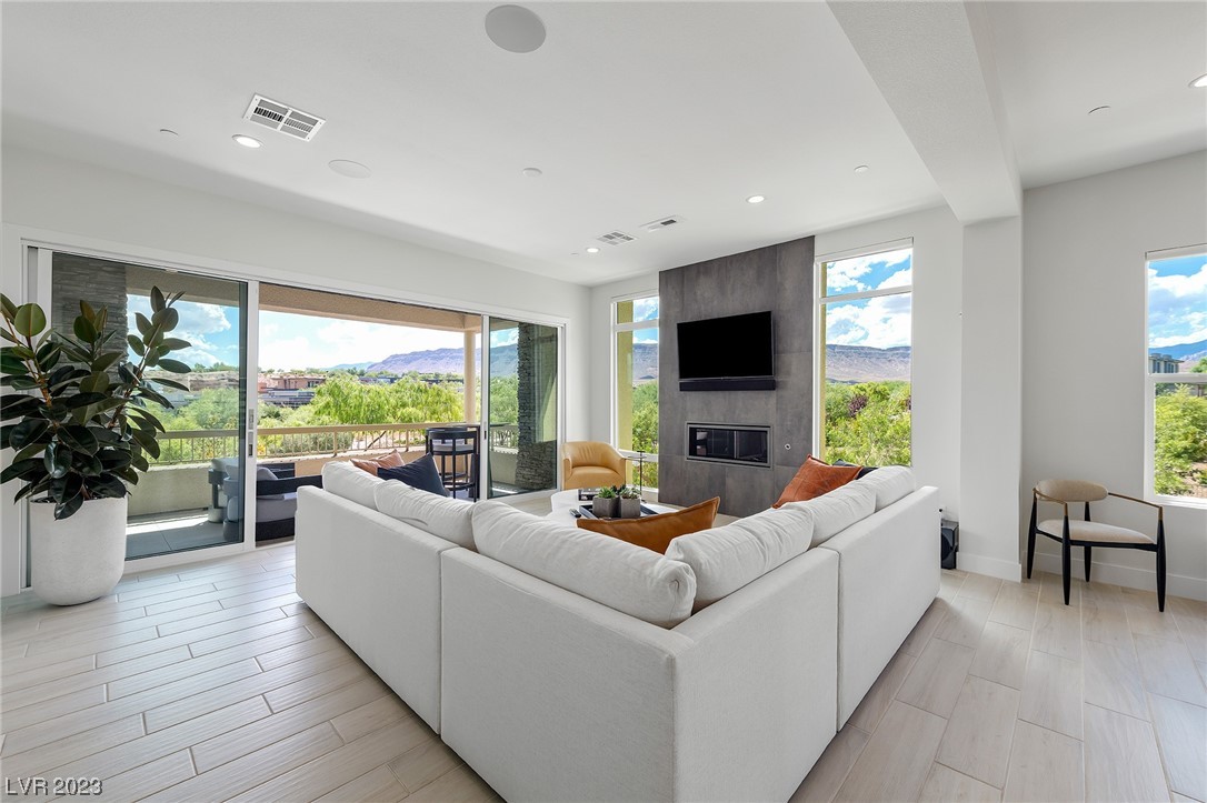 11280 Granite Ridge Drive 1106